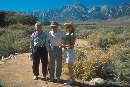 Paul Dedecker gets a look around with his daughter, Joan Busby, and granddaughter, Annette Busby. Paul Dedecker gets a look around with his daughter, Joan Busby, and granddaughter, Annette Busby.